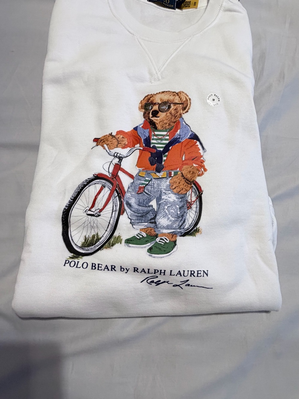 Polo Ralph Lauren Men's Bears
Print Crewneck Sweatshirt
Size: M
Color: White